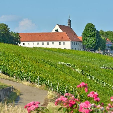 Vogelsburg Hotel Escherndorf ภายนอก รูปภาพ